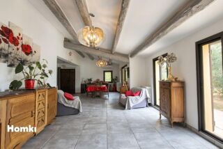 Vente Maison Maison/Villa T5 de 141 m² à Arles 13200 Arles