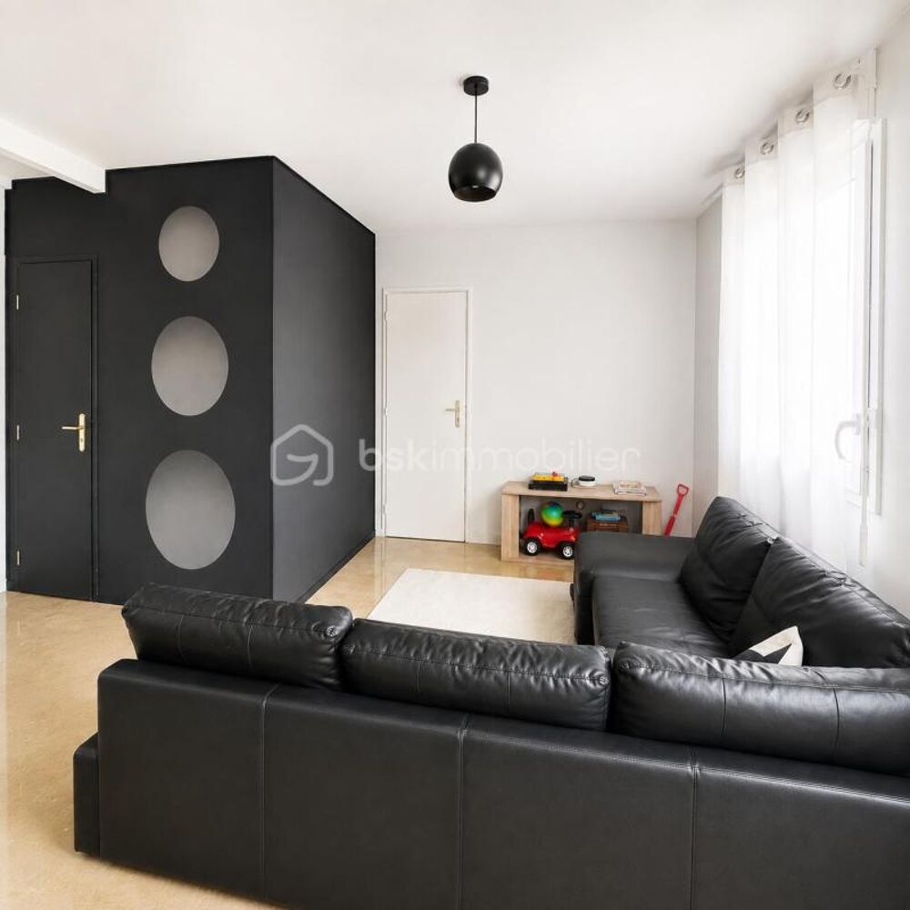 ?NOUVEAU PRIX - OPPORTUNITÉ INVESTISSEUR - 2 PIÈCES AVEC BALCON ?