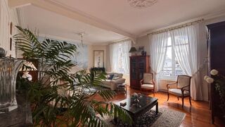  Appartement à vendre 7 pièces 170 m²