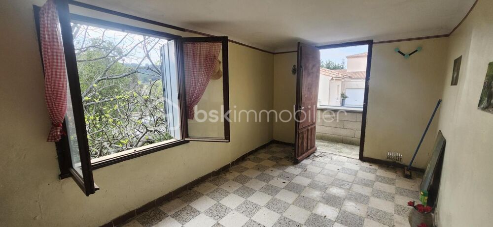 Mazet 24 m2 sur terrain constructible