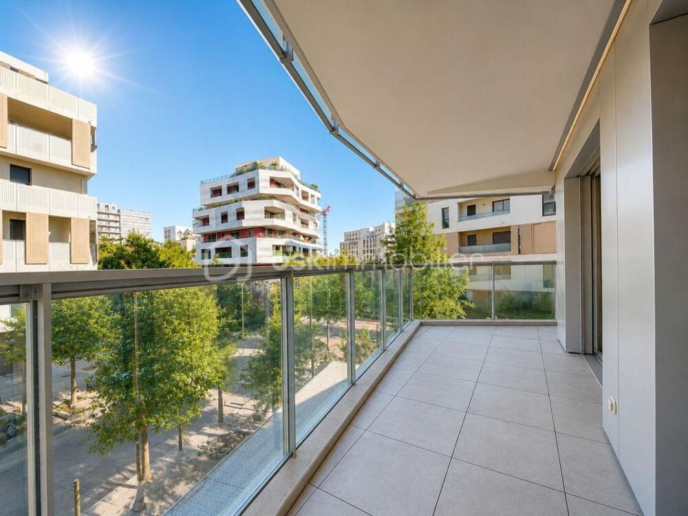 MONTPELLIER  PORT MARIANNE  T3 AVEC TERRASSE DE 34 M² & PARKING