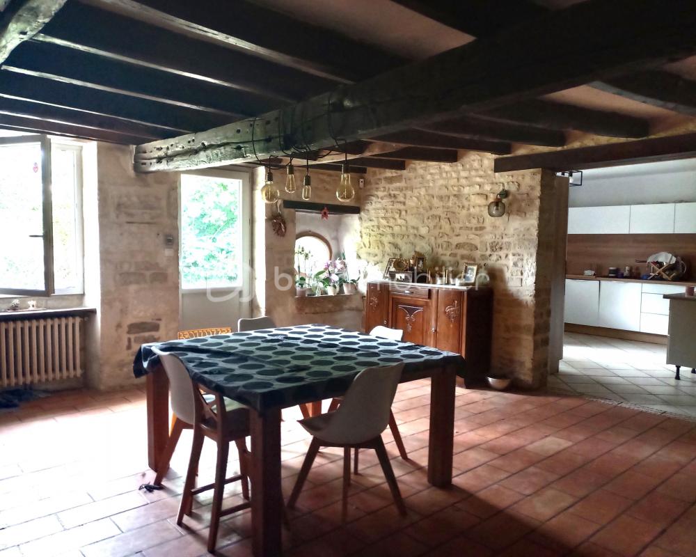 Vente Maison Charmante maison en pierre de 8 pices avec piscine, jardin arbor et dpendance Frontenay rohan rohan