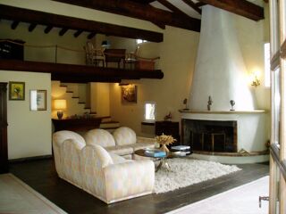  Propri�t�/ch�teau � vendre 12 pi�ces 741 m�