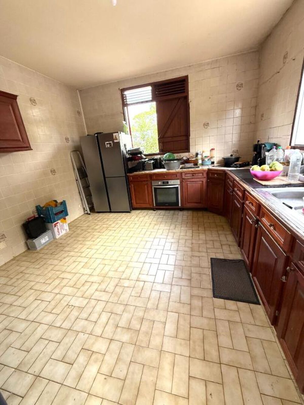 Vente Maison Maison  7 pièce(s) 180 m2 Secteur Vallombreuse-Petit Bourg Petit bourg
