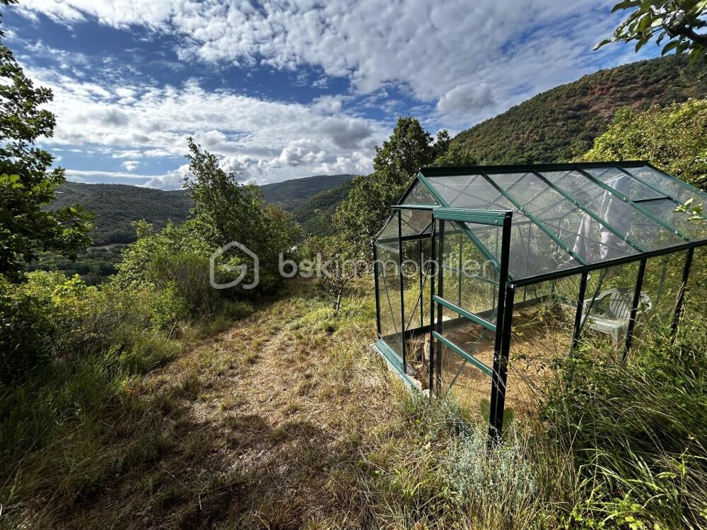 Maison en bois sur parcelle de 2,79 ha !