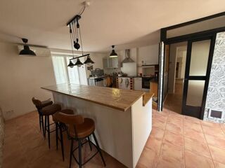  Propri�t�/ch�teau � vendre 10 pi�ces 245 m�