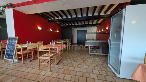   Fonds de commerce + Murs à vendre JAVRON LES CHAPELLES (53) 
