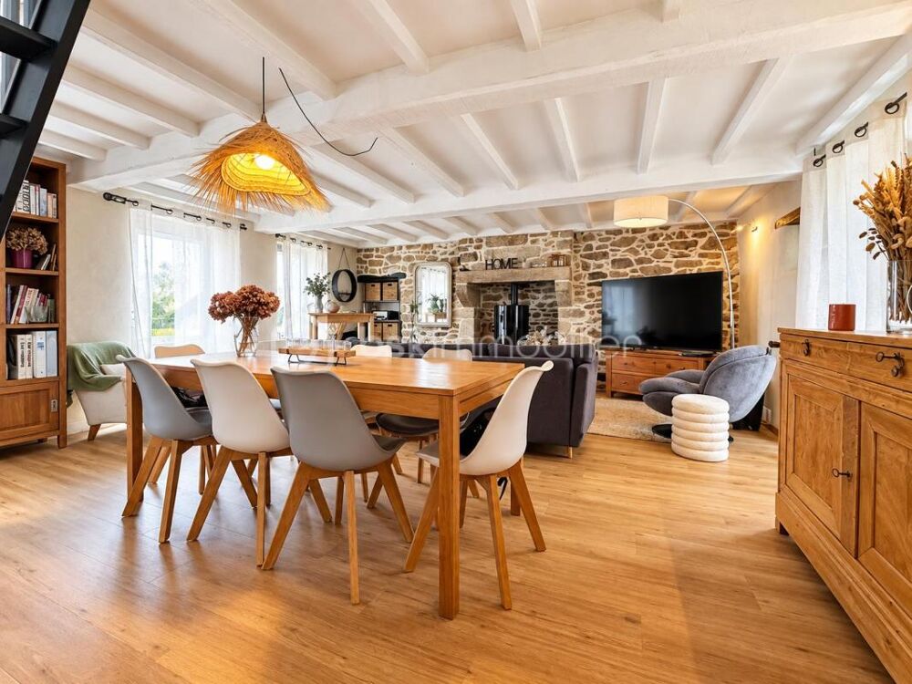 Maison en pierre denviron 120 m² avec dépendance et carport