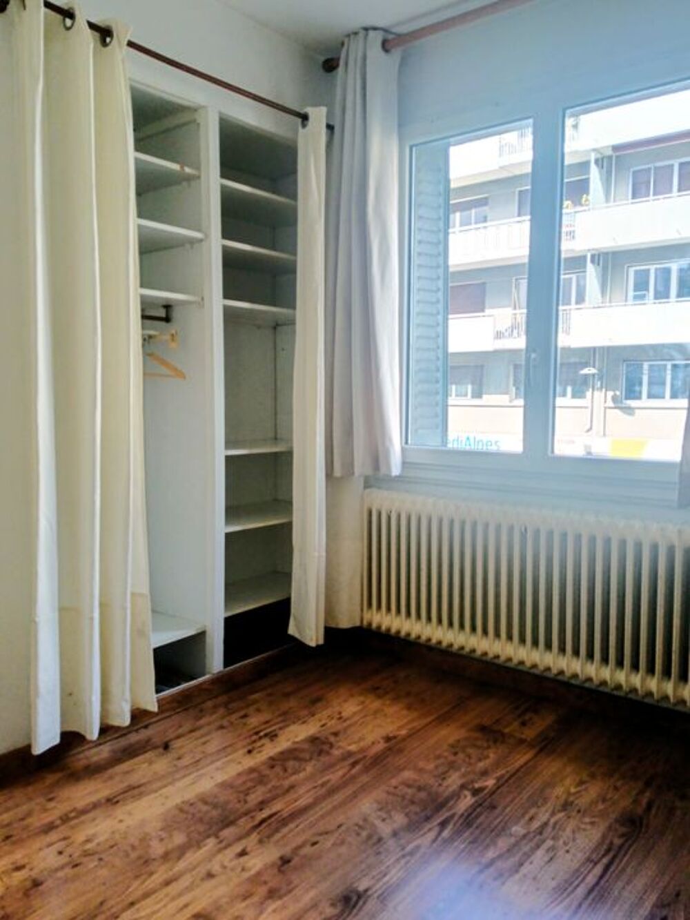 Location Appartement Chambre de 10m2 à louer sur Grenoble Grenoble