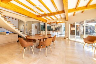  Propriété/château à vendre 9 pièces 337 m²