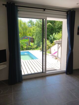  Appartement à louer 1 pièce 25 m²
