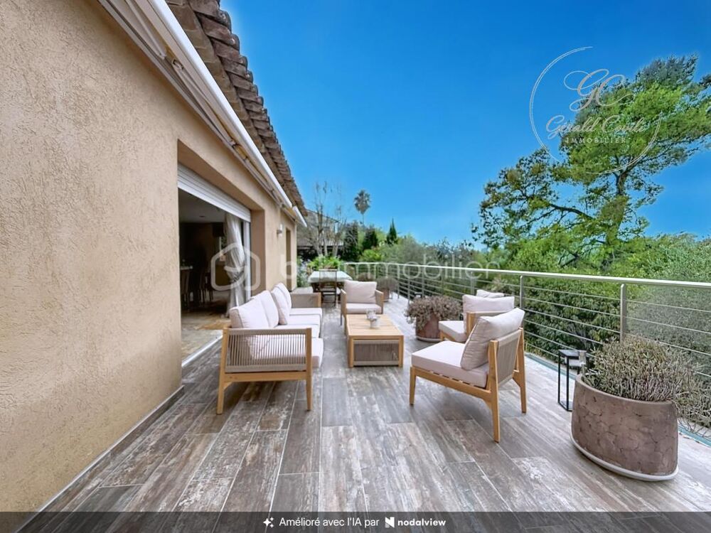 à vendre  Propriété/château Roquefort-les-Pins (06330)