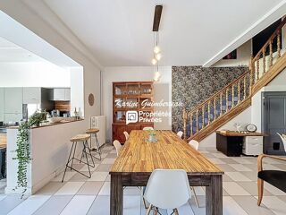  Maison à vendre 8 pièces 251 m²