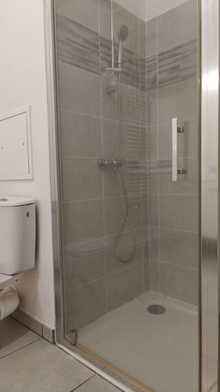  Appartement à louer 2 pièces 45 m²