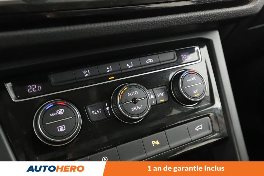 Touran 1.6 TDI BlueMotion Tech Sound 7PL 115 ch 2018 occasion 92130 Issy-les-Moulineaux