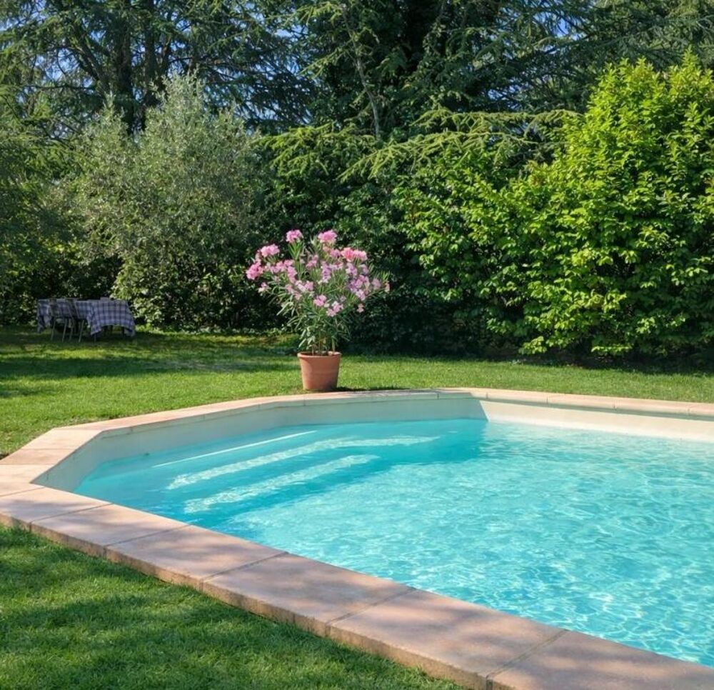 Élégante villa aux portes d'Uzès , Environnement naturel d'exception