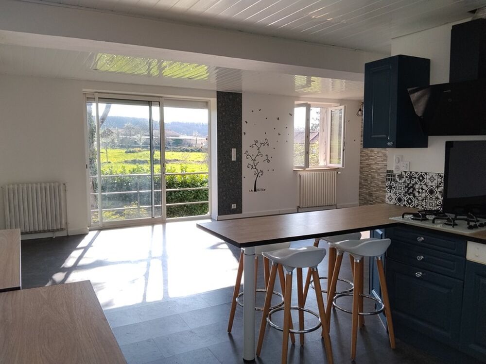 Vente Maison Maison à vendre 88 pièces VAILHOURLES (12) Vailhourles