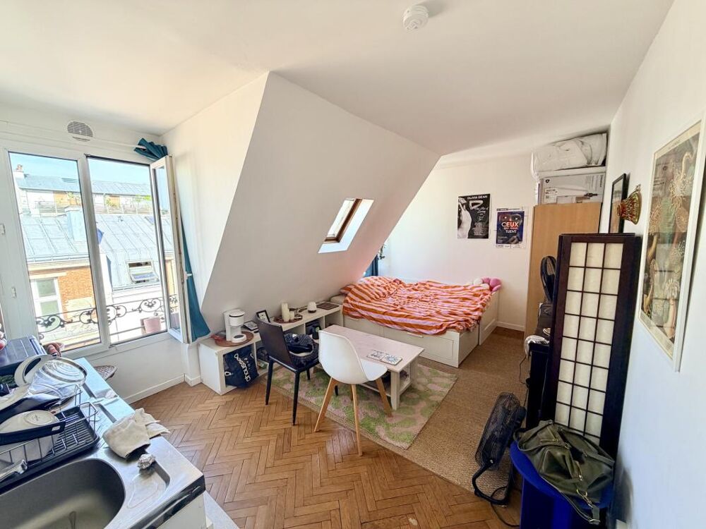Vente Appartement Paris 10? – Studio de charme – Dernier étage – Vue dégagée sur les toits de Paris Paris 10