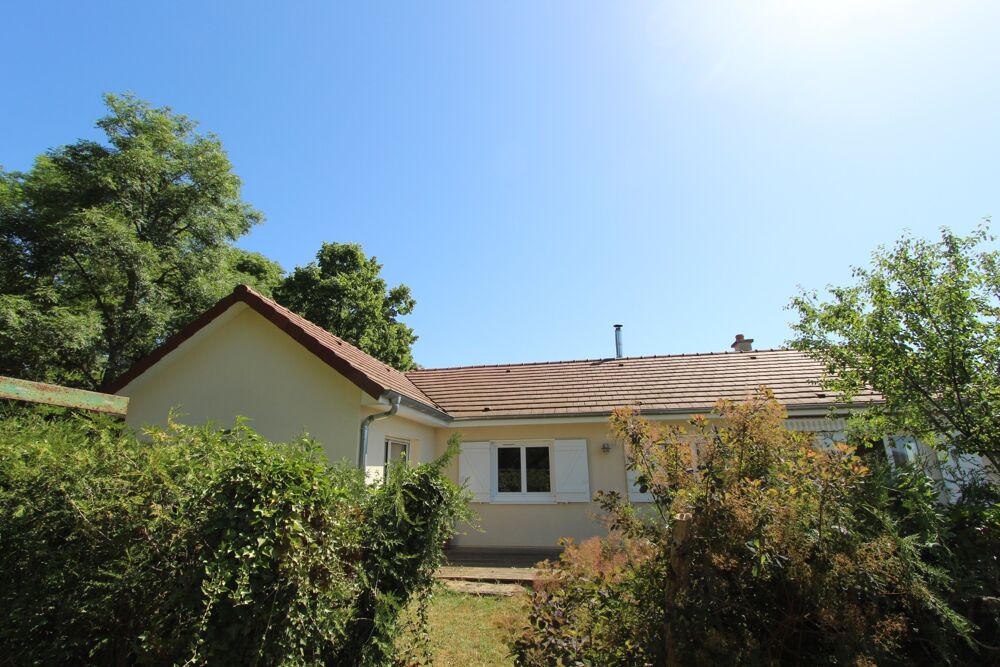 Maison à vendre 5 pièces de 106 m² à SAINTE MARIE SUR OUCHE (21), terrain de 2213 m² arboré