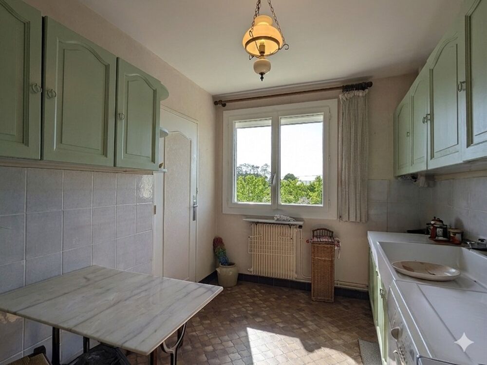 Appartement à vendre 4 pièces de 79m2 MERIGNAC Capeyron(33)