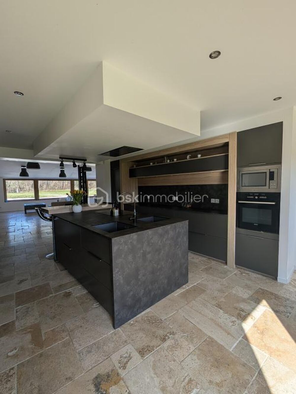 Vente Maison MAISON RENOVEE « ESPRIT LOFT » de 302m2 - 4 CH dont 1 suite parentale Saint martin de laye