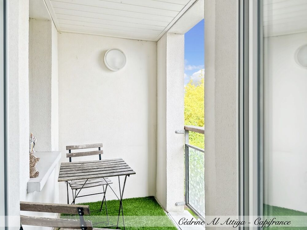 Vente Appartement La Rochelle, Appartement à vendre 3 pièces 66m2, 1er étage, ascenseur, loggia, garage La rochelle