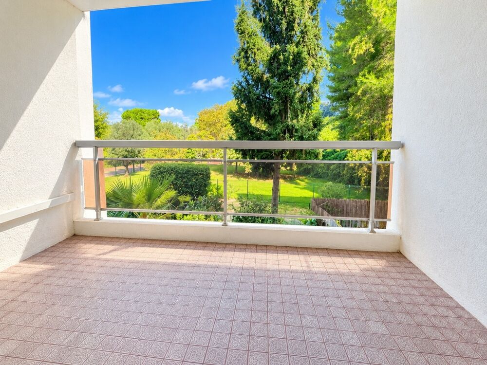 Vente Appartement Appartement à vendre 2 pièces LE CANNET (06) Le cannet