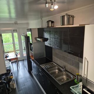  Appartement � vendre 5 pi�ces 77 m�