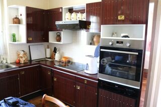  Maison � vendre 8 pi�ces 205 m�