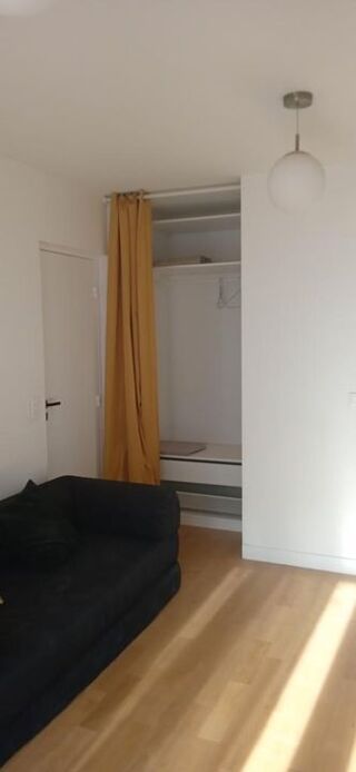  Appartement à louer 1 pièce 19 m²
