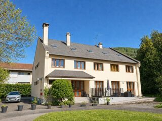  Immeuble � vendre 15 + pi�ces 423 m�