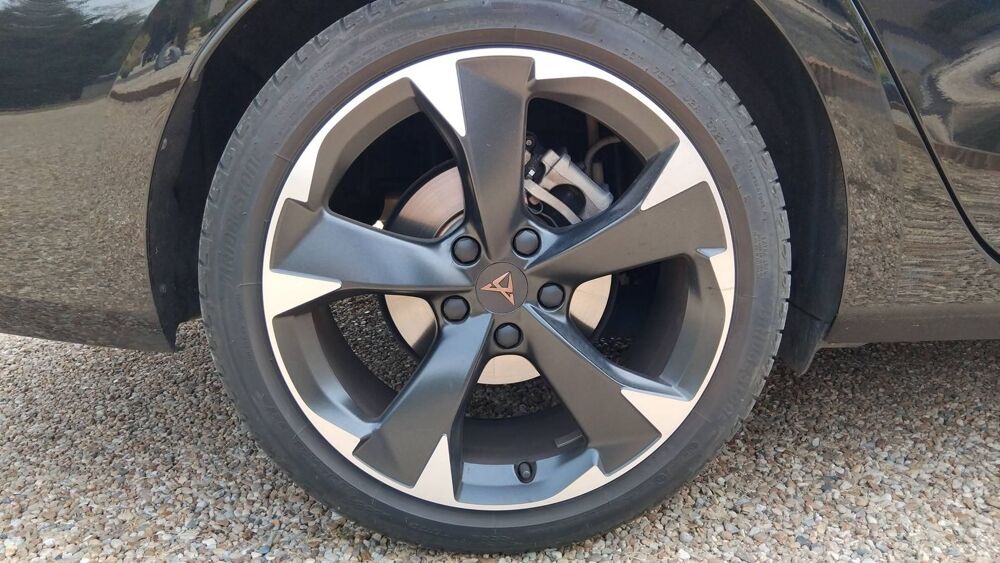Leon 1.5 eTSI 150 Mild Hybrid DSG7 V - Automatique Toit ouvrant 2023 occasion 45360 Chatillon Sur Loire