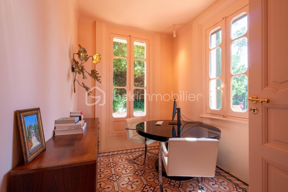 � vendre  Propri�t�/ch�teau Saint-Tropez (83990)
