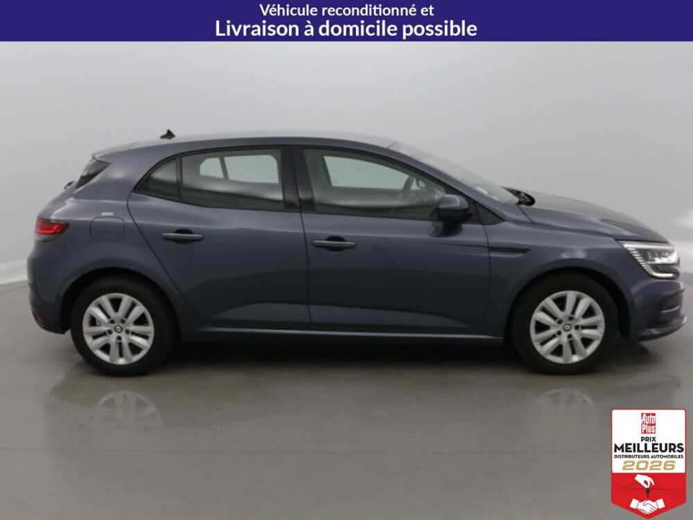 M&eacute;gane IV Berline TCe 115cv Zen 2022 occasion 10150 Lavau