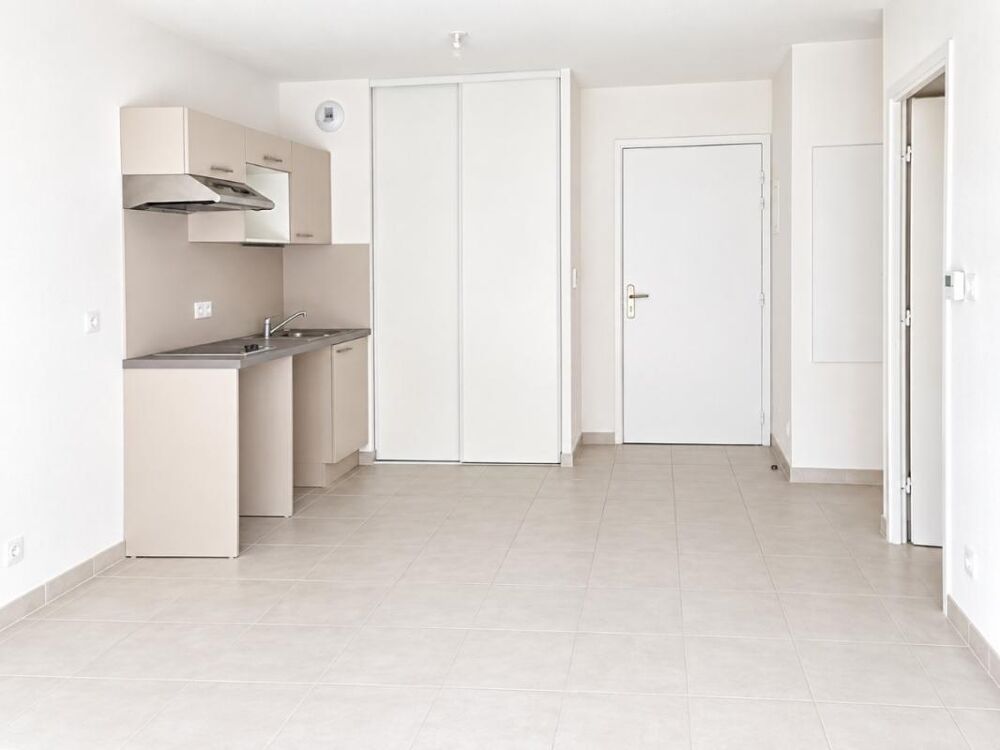 Location Appartement T2 avec terrasse et parking à TOULON Toulon