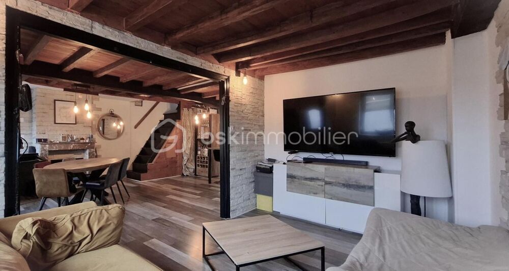 Vente Maison Maison entièrement rénovée, DPE C, 2 chambres, possibilité de 3 chambres, semi plain-pied, chambre au RDC Wallon cappel