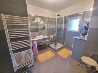  Villa � vendre 5 pi�ces 135 m�