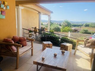  Villa � vendre 2 pi�ces 80 m�