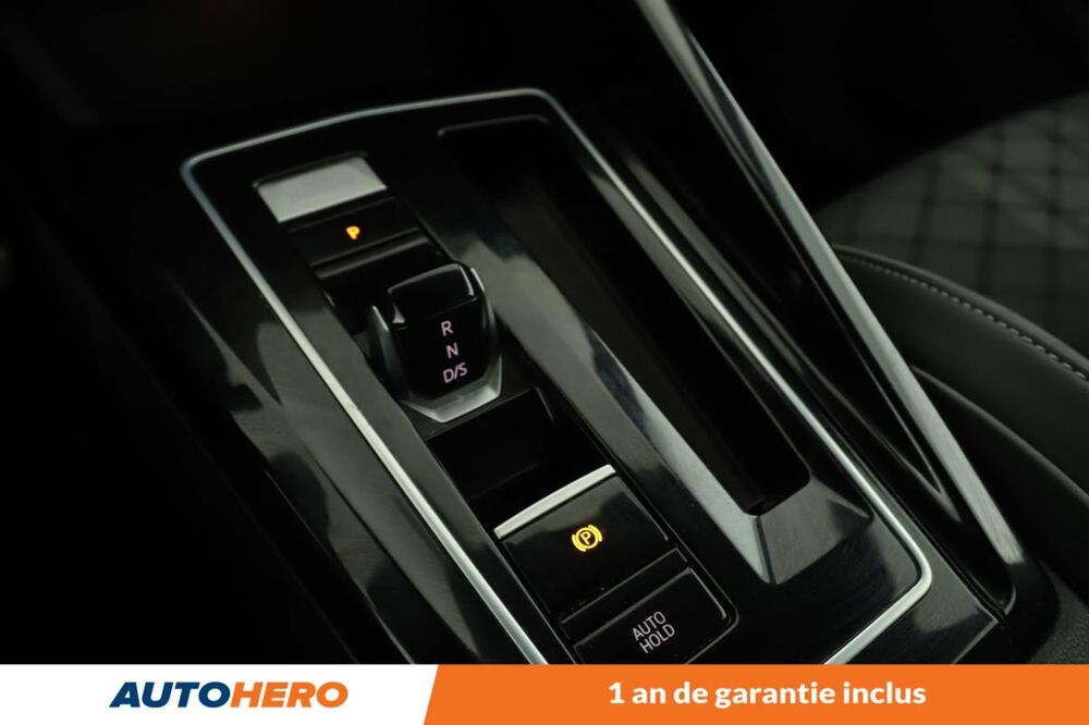 Golf VIII 1.5 eTSI OPF R-Line DSG7 150 ch 2023 occasion 92130 Issy-les-Moulineaux