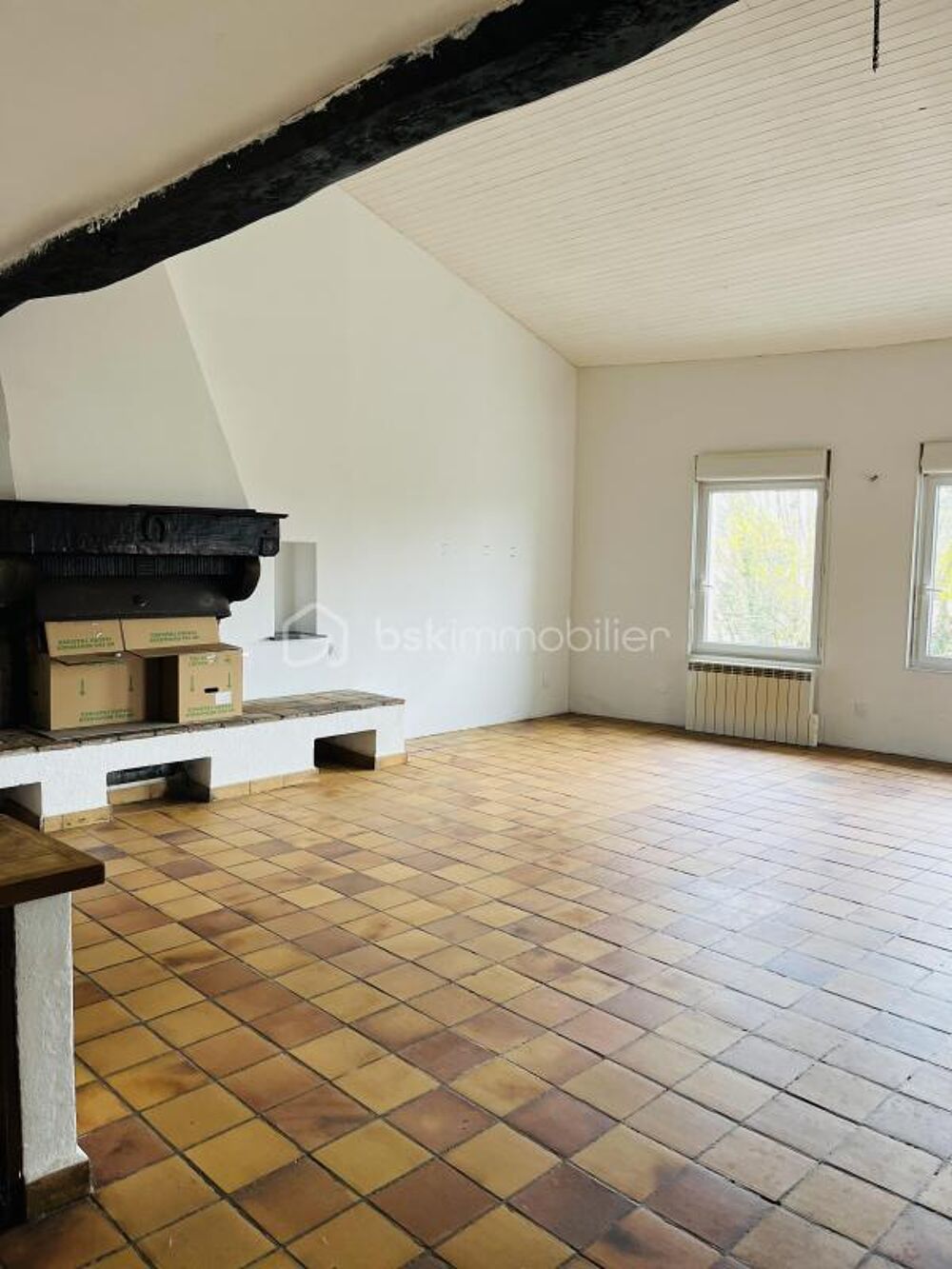 Vente Appartement EXCLUSIVITE CENTRE-VILLE MORESTEL APPARTEMENT 5 Pièces traversant 132 m2 Terrasse + balcon Morestel