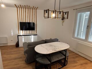  Appartement à louer 3 pièces 42 m²