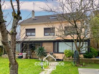  Maison  vendre 8 pices 223 m