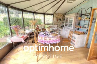  Propriété/château à vendre 12 pièces 300 m²