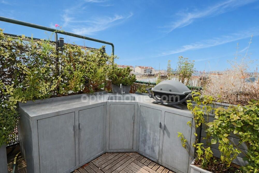 Vente Duplex/Triplex Duplex à vendre 6 pièces Charenton-le-Pont – Métro Valmy – Duplex 171 m² – Dernier étage – Terrasse 100 m² – Vue excepionnelle Charenton le pont