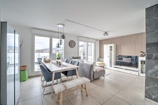  Appartement à vendre 5 pièces 104 m²