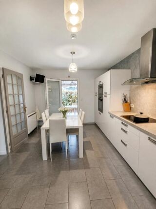 Vente Maison Maison de 8 pièces de 170 m² à Chamaret Chamaret