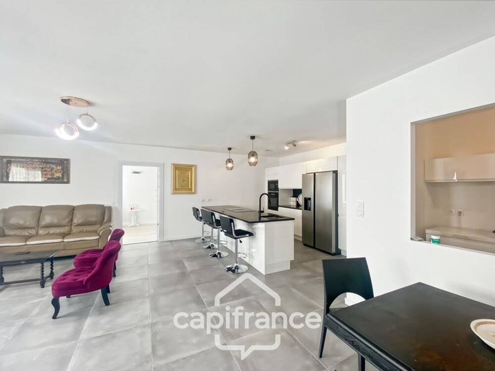 À Vendre : Maison Neuve de 2024 - Plain-pied Moderne et Équipée à Rochefort 17300