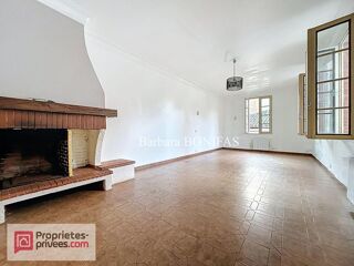  Immeuble � vendre 236 m�