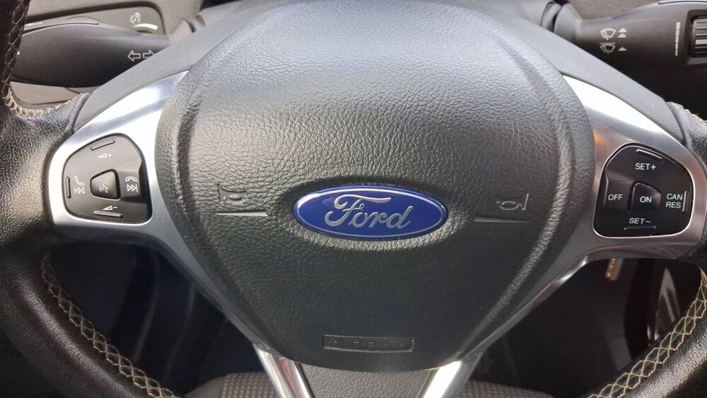 Fiesta V 1.0 EcoBoost 100 Titanium 2015 occasion 59390 Lys Lez Lannoy