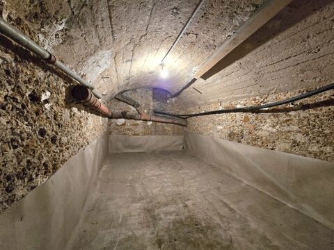 Cave rare &agrave; NEUILLY SUR SEINE 39500 92200 Neuilly sur seine